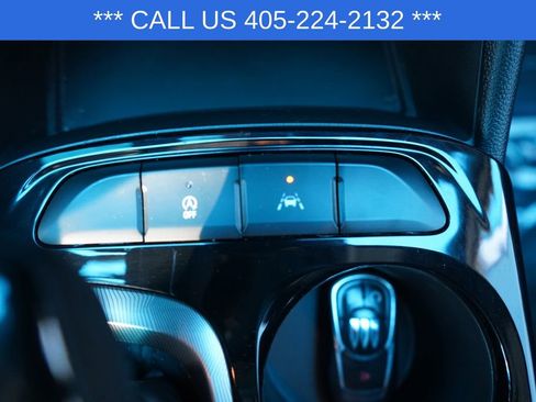 Used 2025 Buick Envista Sport Touring image 35