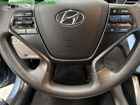 Used 2016 Hyundai Sonata SE image 22