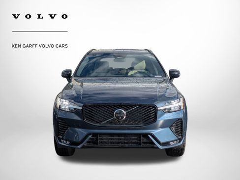 New 2026 Volvo XC60 B5 Plus w/ Protection Package Premier image 9