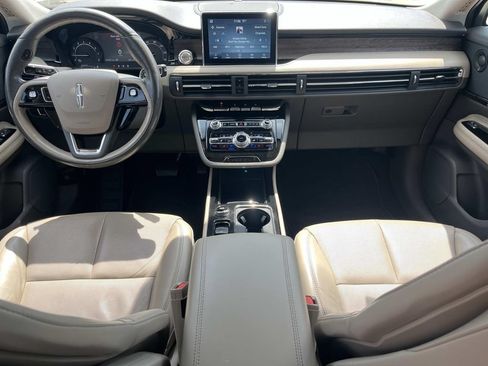 Used 2020 Lincoln Corsair Reserve FWD image 9