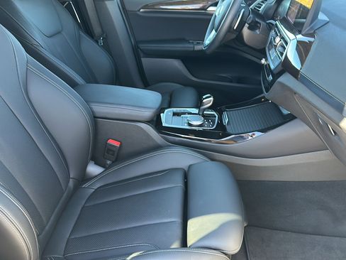 Certified 2024 BMW X3 xDrive30i w/ Premium Package image 23