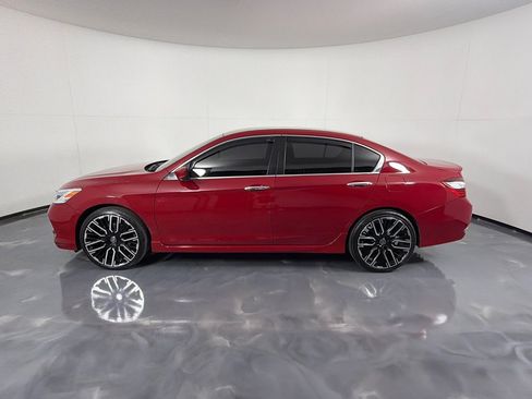 Used 2016 Honda Accord Sport image 7