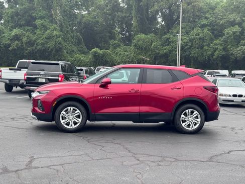 Used 2022 Chevrolet Blazer LT AWD/4WD image 3