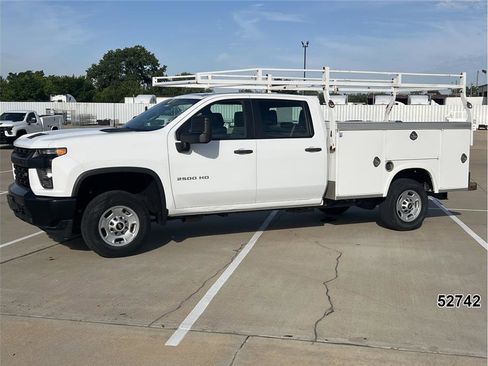 Used 2021 Chevrolet Silverado 2500 W/T RWD image 1