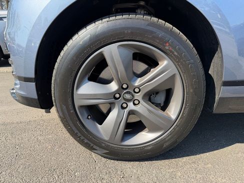 Used 2022 Land Rover Range Rover Velar R-Dynamic S image 9