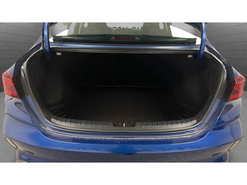 Used 2024 Kia Forte LXS w/ LXS Technology Package FWD image 18