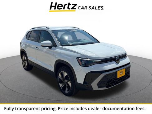 Used 2026 Volkswagen Taos SE AWD/4WD image 1