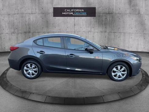 Used 2016 MAZDA MAZDA3 i Sport FWD image 4