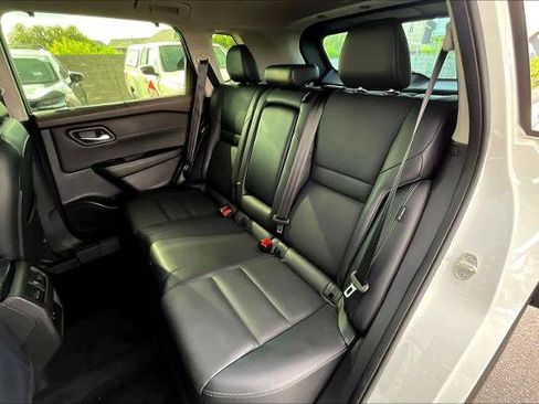 Certified 2023 Nissan Rogue SV w/ SV Premium B Package image 20