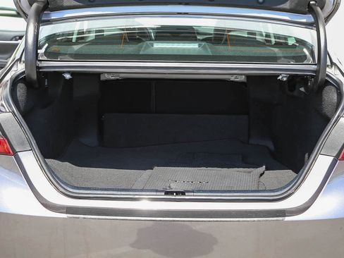 Certified 2023 Toyota Camry SE FWD image 25