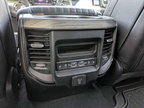 Used 2025 RAM 1500 Limited AWD/4WD image 14