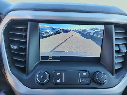 Used 2023 GMC Acadia SLT image 11