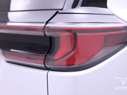 New 2026 GMC Acadia Elevation image 37