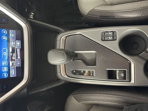 Used 2024 Subaru Crosstrek 2.0i Premium image 15