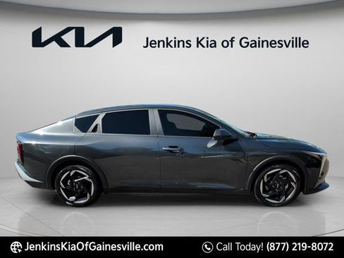 New 2025 Kia K4 EX FWD image 2