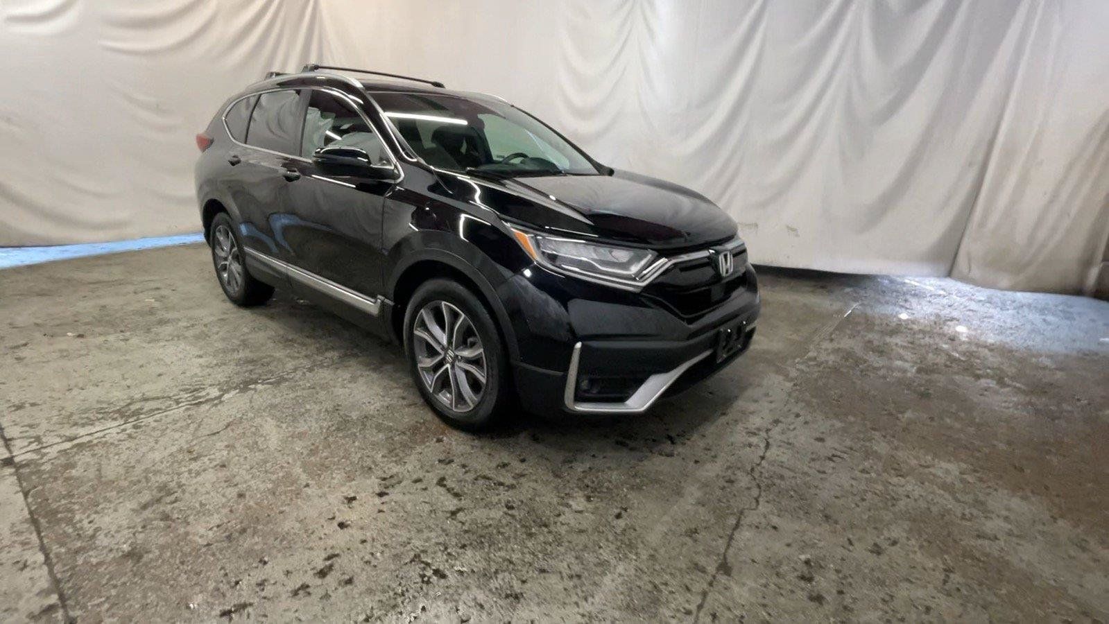 Used 2021 Honda CR-V Touring image 2