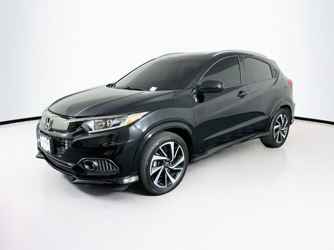 Used 2019 Honda HR-V Sport image 3
