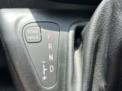 Used 2024 RAM ProMaster 2500 w/ Convenience Group FWD image 23