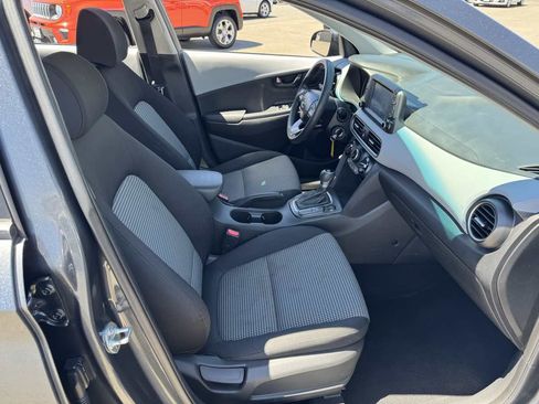 Used 2019 Hyundai Kona SE AWD/4WD image 12