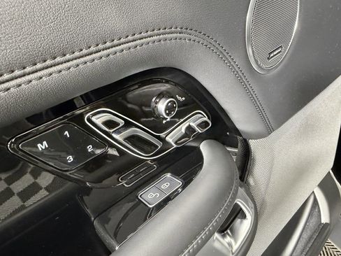 Used 2020 Land Rover Range Rover Long Wheelbase HSE image 42