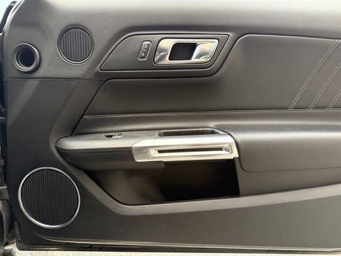 Used 2019 Ford Mustang Premium image 41