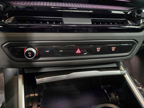 New 2026 BMW 330i xDrive 330i NA xDrive w/ M Sport Package image 16