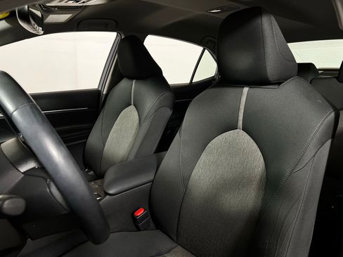 Used 2021 Toyota Camry LE w/ Cold Weather Package image 13