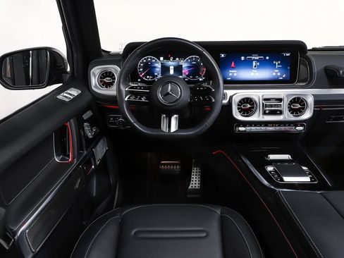 Certified 2025 Mercedes-Benz G 550 image 13