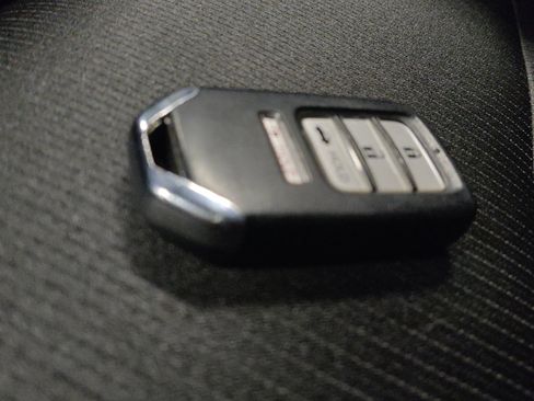 Used 2018 Honda Accord Sport image 32