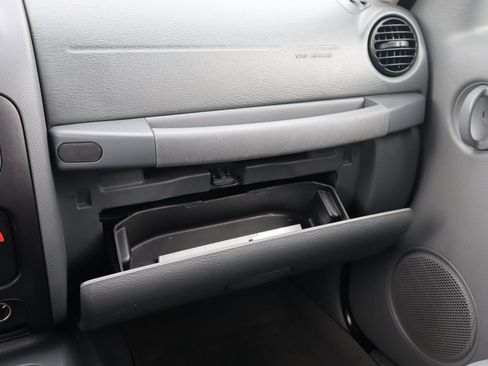 Used 2006 Jeep Liberty Sport AWD/4WD image 35