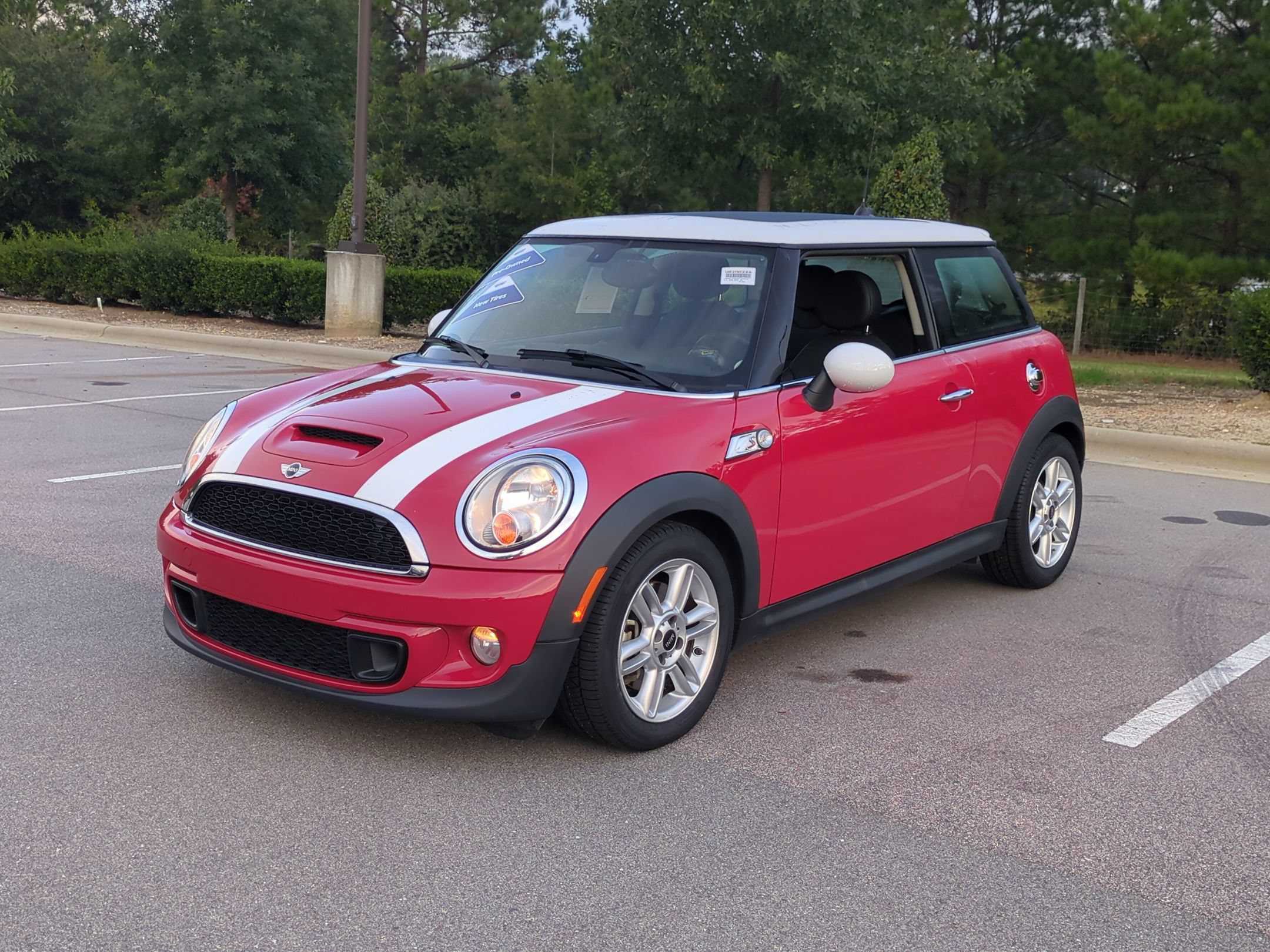 Used 2013 MINI Cooper S FWD image 8