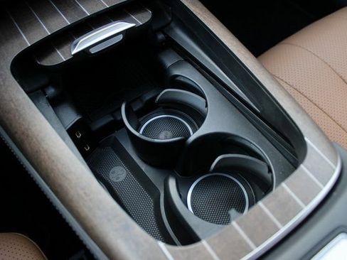 Used 2024 Mercedes-Benz E 350 4MATIC Sedan image 27