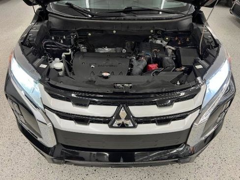 Used 2020 Mitsubishi Outlander Sport ES image 29