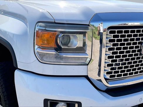 Used 2015 GMC Sierra 3500 Denali AWD/4WD image 36