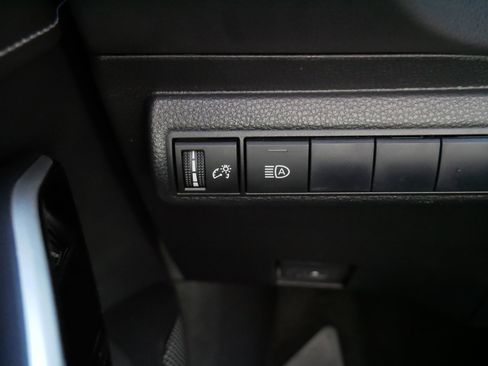 Certified 2021 Toyota Corolla XSE FWD image 27