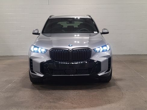 Used 2026 BMW X5 xDrive50e w/ M Sport Package AWD/4WD image 2