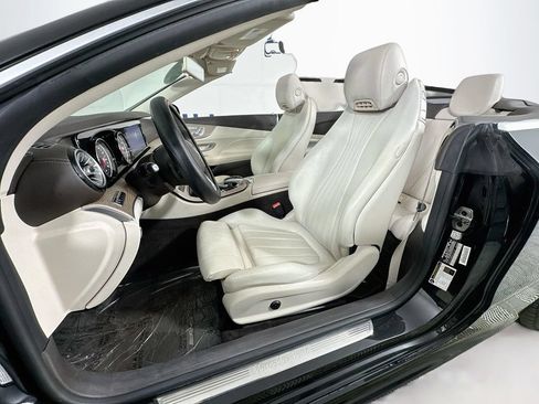 Used 2019 Mercedes-Benz E 450 4MATIC Cabriolet image 41