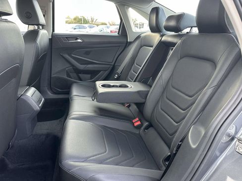 Certified 2021 Volkswagen Jetta SEL Premium image 13