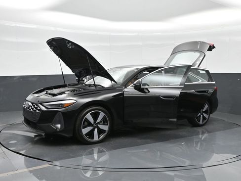 Used 2025 Audi A5 2.0T Premium w/ Convenience Package image 37