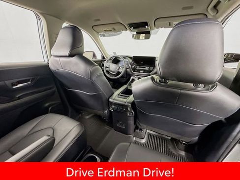 Certified 2024 Toyota Grand Highlander FWD image 29