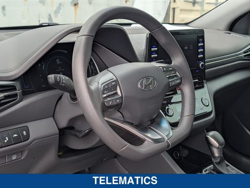 Used 2022 Hyundai Ioniq SE FWD image 21