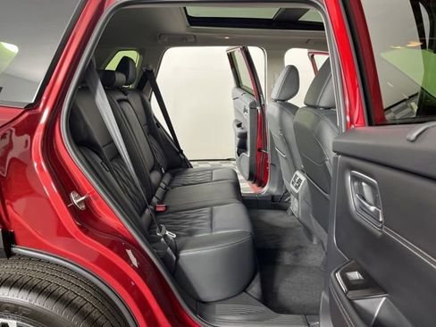 New 2026 Nissan Rogue Platinum AWD/4WD image 47