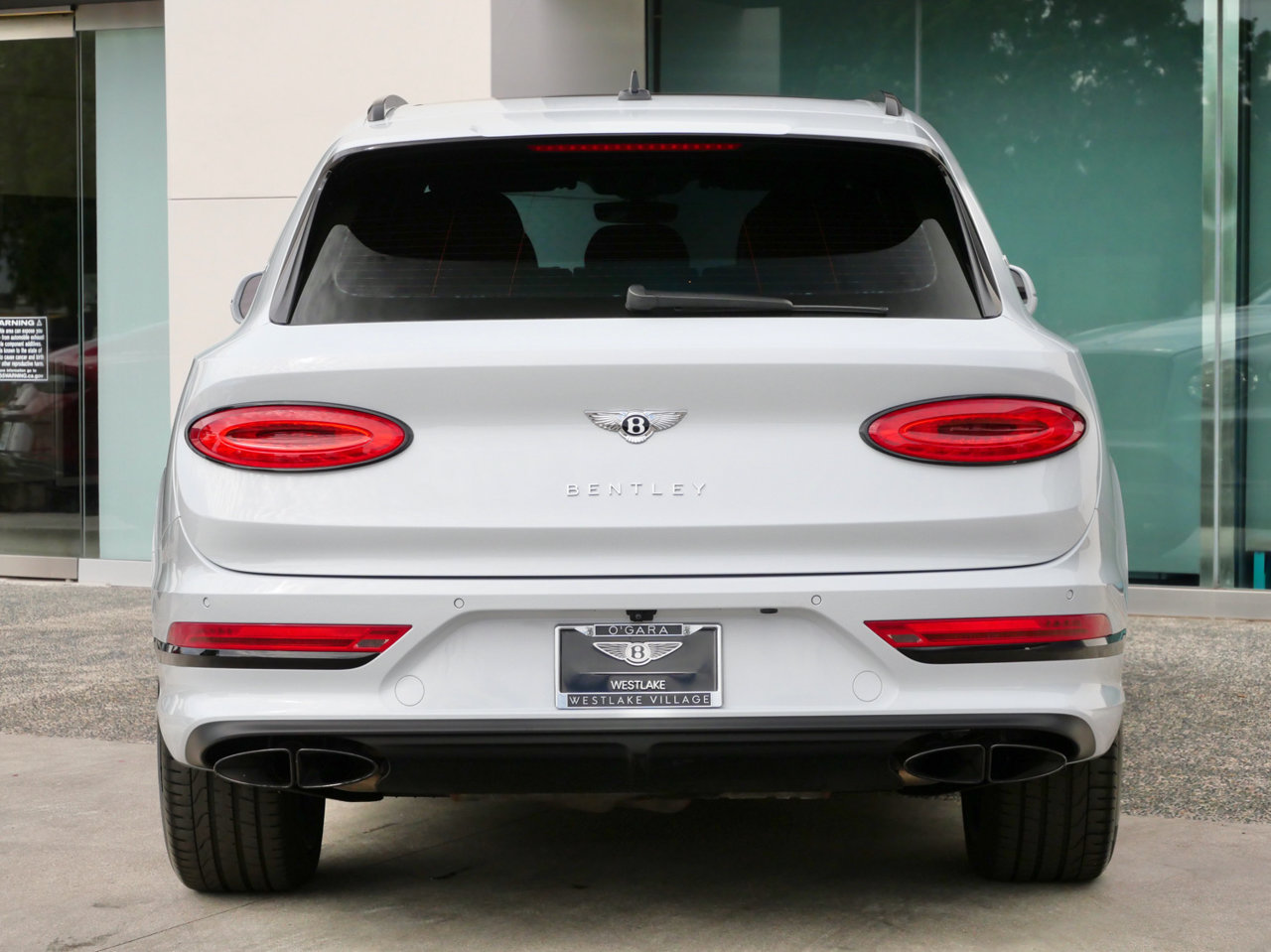 Used 2023 Bentley Bentayga Extended Wheelbase AWD/4WD image 7