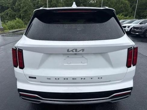 Used 2022 Kia Sorento SX FWD image 5