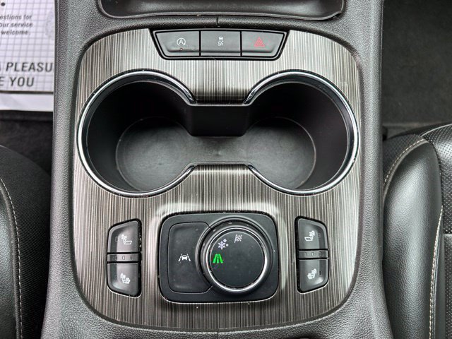 Used 2023 GMC Acadia SLT FWD image 37