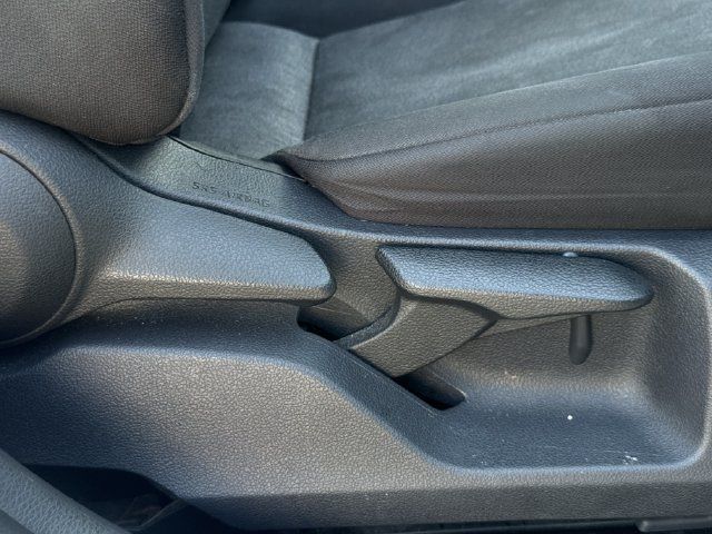 Used 2019 Toyota Camry LE FWD image 26