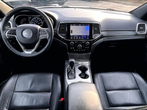 Used 2019 Jeep Grand Cherokee Limited image 21