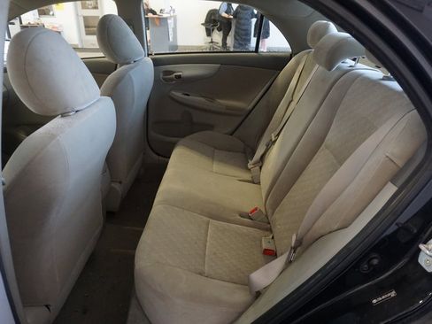 Used 2009 Toyota Corolla LE image 13