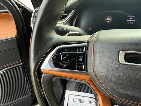 Used 2021 Jeep Grand Cherokee L Summit AWD/4WD image 17
