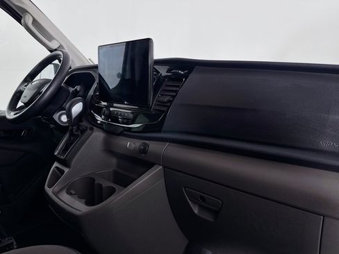 Used 2023 Ford Transit 350 XLT image 25